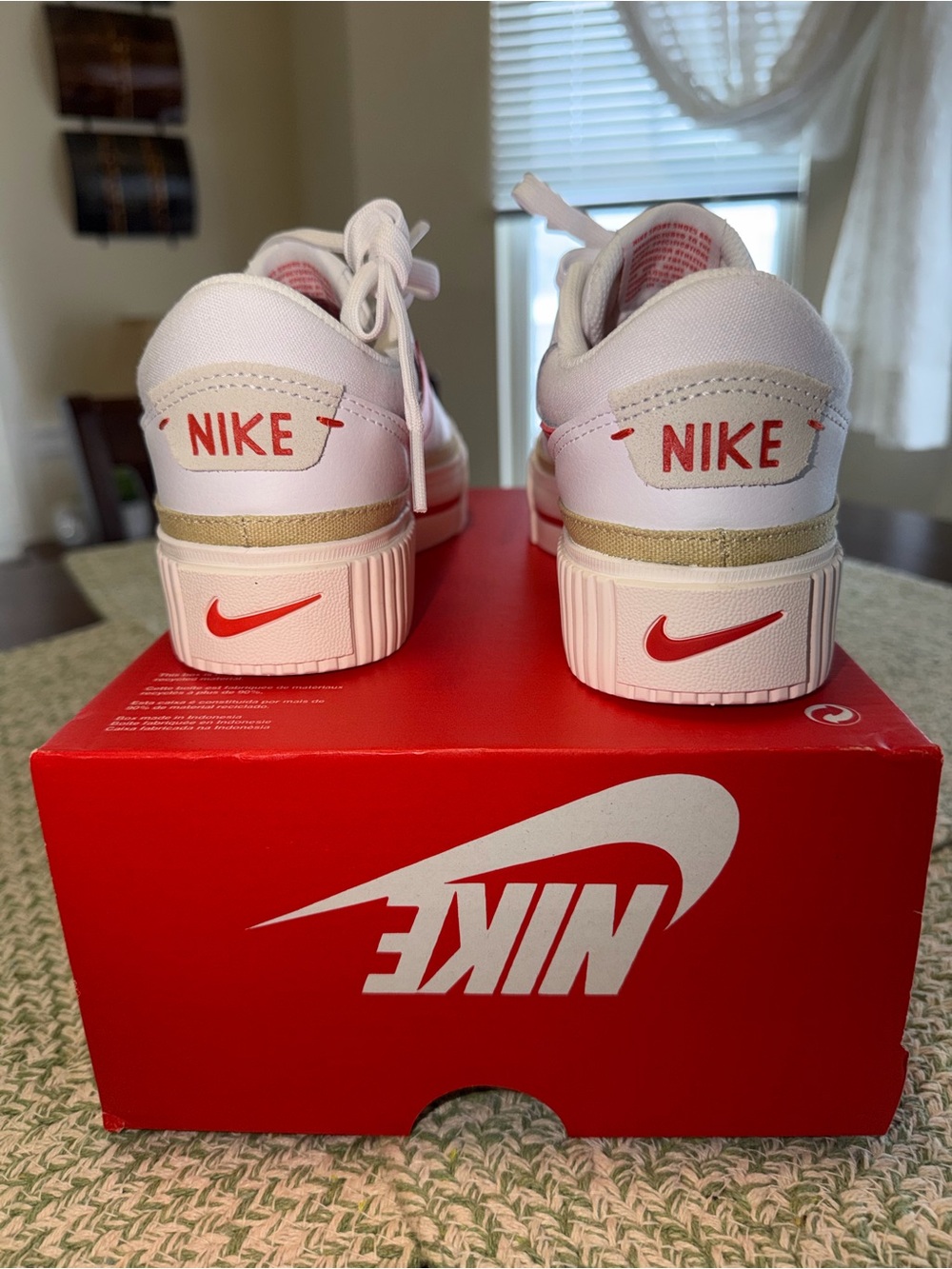 Nike women’s Court Legacy Liftsneakers size 8 new/box without lid!! - Picture 8 of 12
